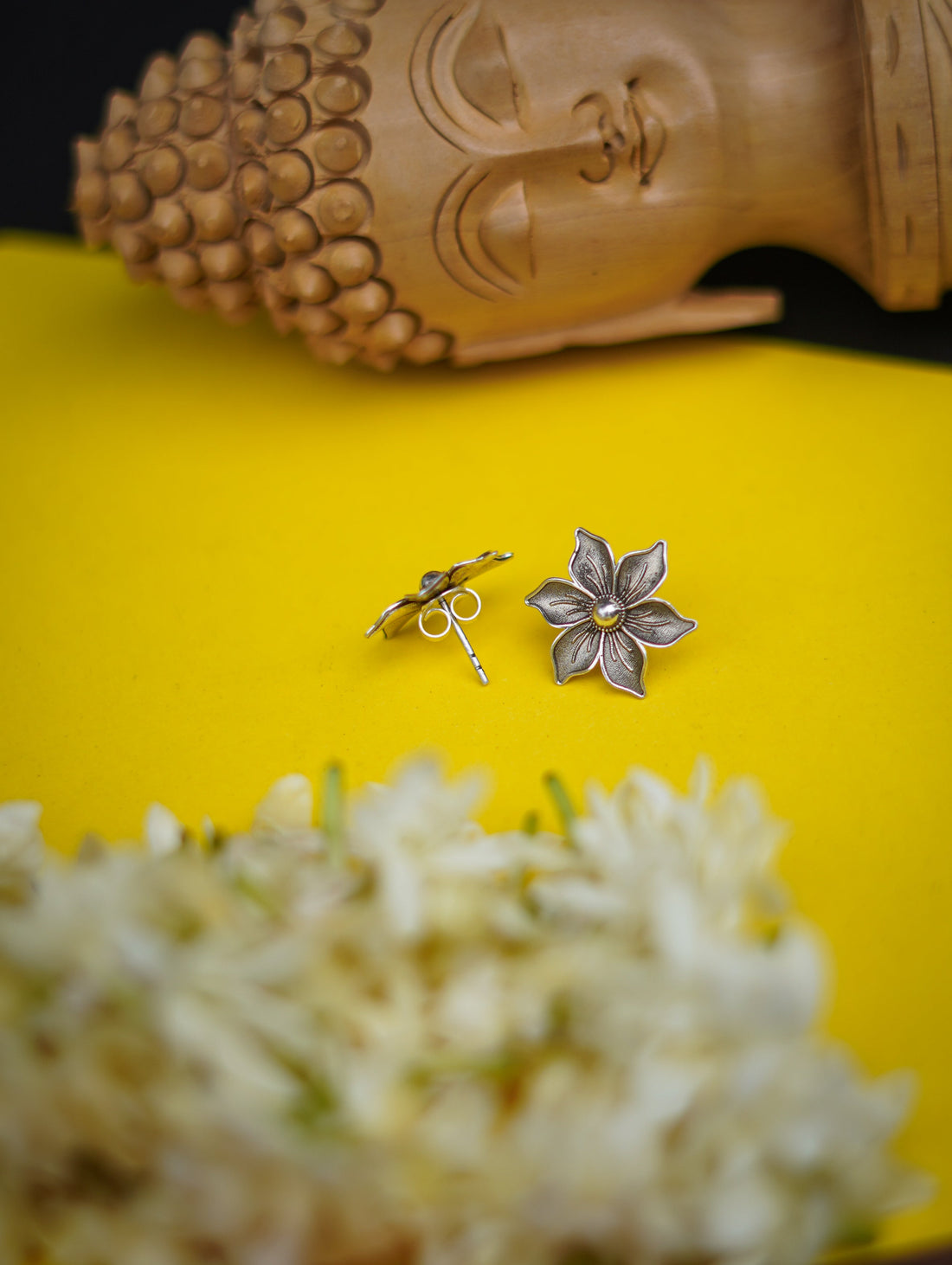 Swariva’s Commitment to Pure Oxidized Silver Handicrafts: Where Art Meets Authenticity