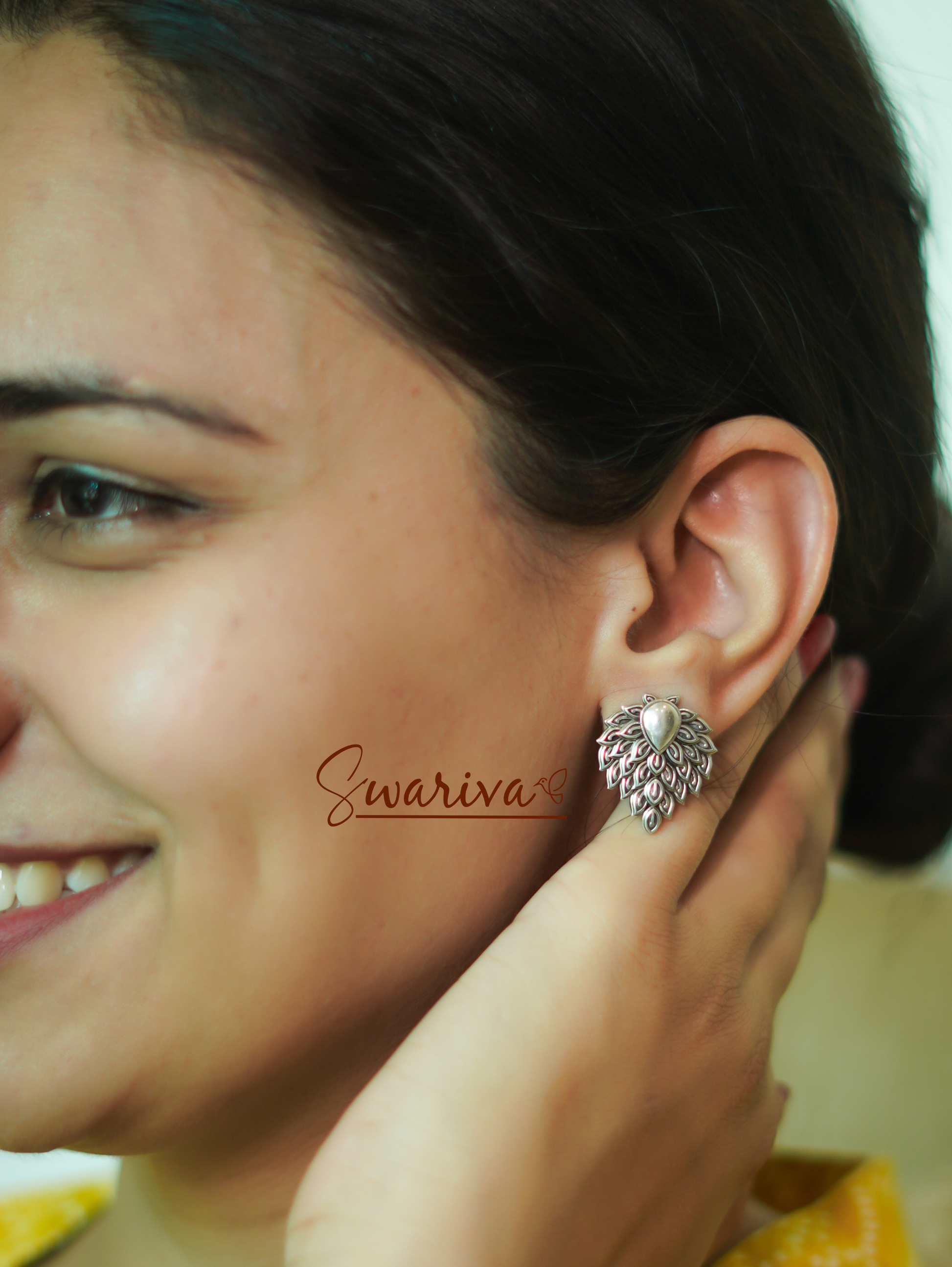 Petal Crest Earrings