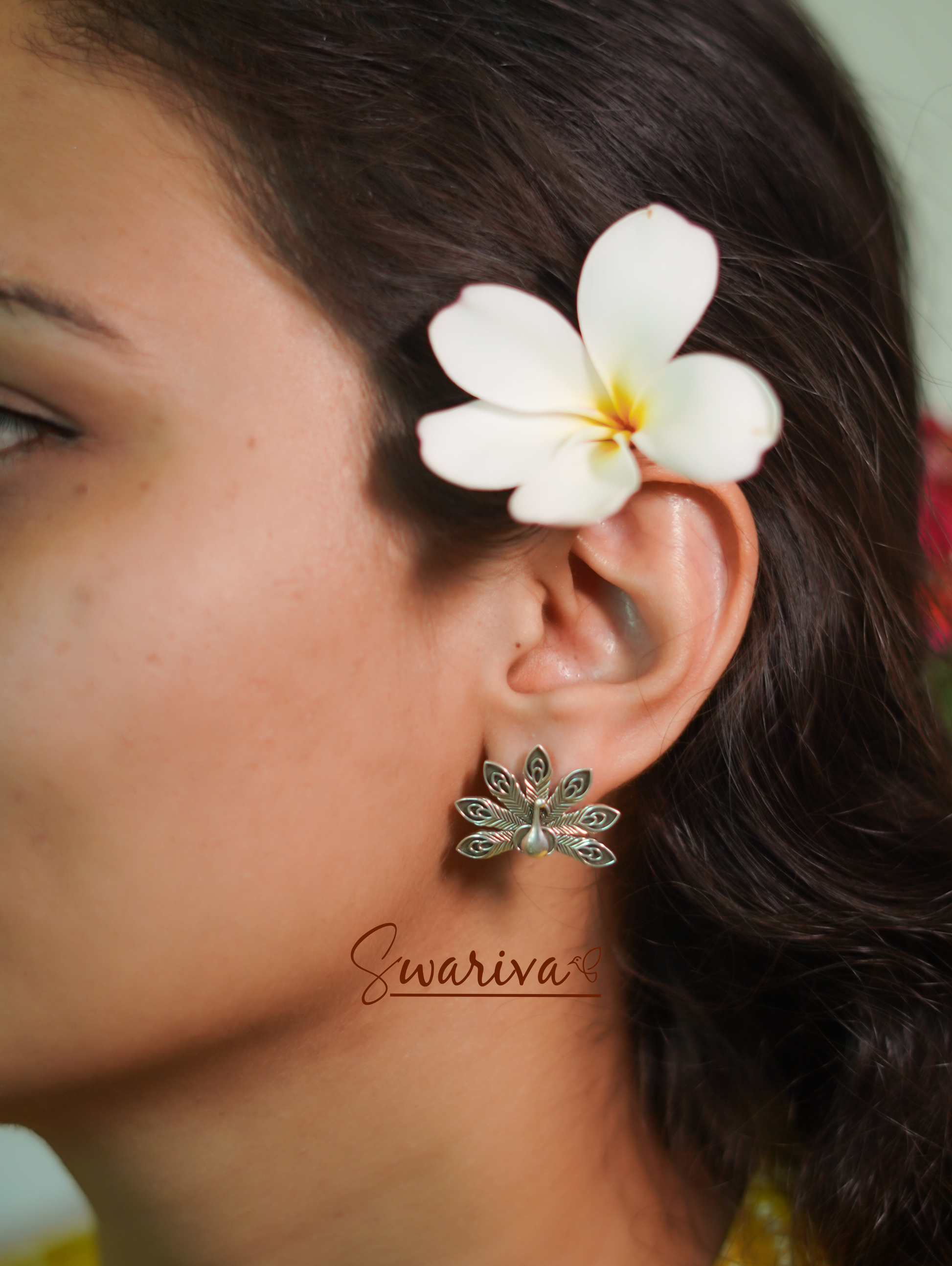 Mayura Studs