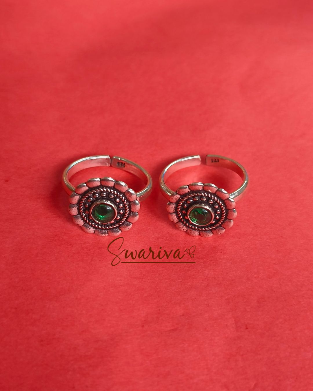 Jade Petal Toe Ring