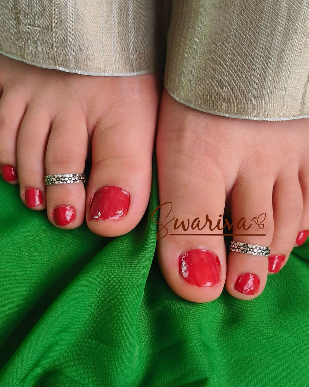 Floral Charm Toe Ring